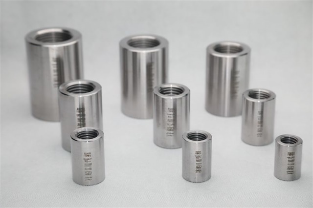 色达直螺纹钢筋连接套筒价格